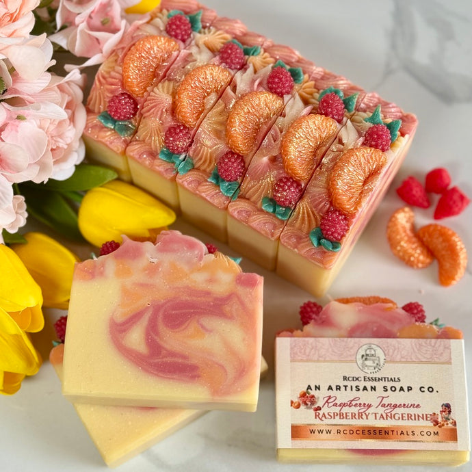 (Il ne reste qu'un seul produit) Framboise Mandarine ~ Savon au lait de chèvre fabriqué à la main à froid
