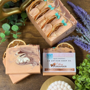 Pomander d'agrumes ~ Savon artisanal au lait de chèvre fabriqué à froid