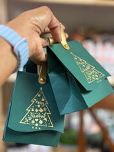 Christmas Grab Gift Set ~ Soap & Lip Balm Combo