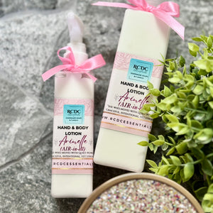 Willow &amp; Wisteria ~ Lotion naturelle de luxe pour les mains et le corps