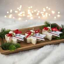 Berry Merry Christmas ~ Aesthetic Snowflake Pillar Soy Candle