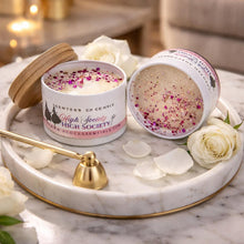 Christmas Tree Farm ~ Bougie de soja naturelle coulée à la main en pot de taille moyenne