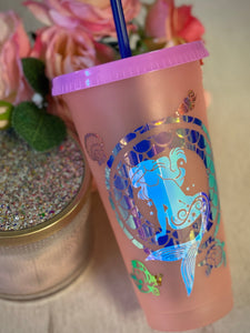 Taza reutilizable personalizada que cambia de color con la imagen de la reina sirena