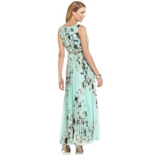 Floral Print Pleated Chiffon Maxi Dress