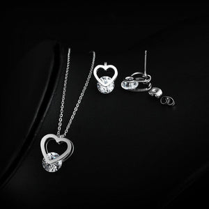 Spinning Cubic Zirconia Heart Shaped Necklace/Earring Set