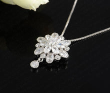 Elegant Flower Necklace/Pendant